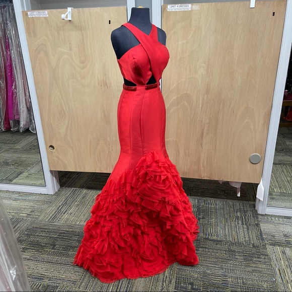 RACHEL ALLAN MERMAID DRESS - Picture 4 of 12